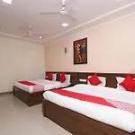 Oyo 16147 Hotel Jyoti Continental Agra