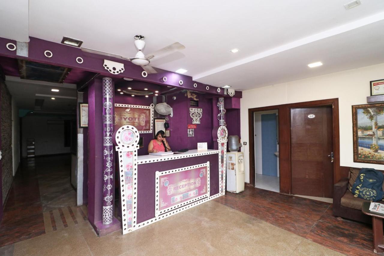 Oyo 16147 Jyoti Continental Agra 3*