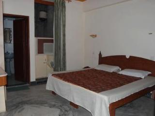 Oyo 16147 Jyoti Continental Agra 3*